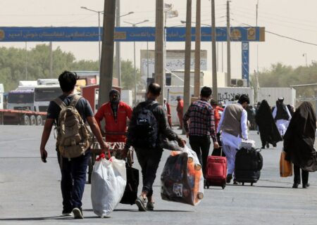 جمعیت اتباع افغانستان در ایران برابر ۱۲ درصد جمعیت کشور است