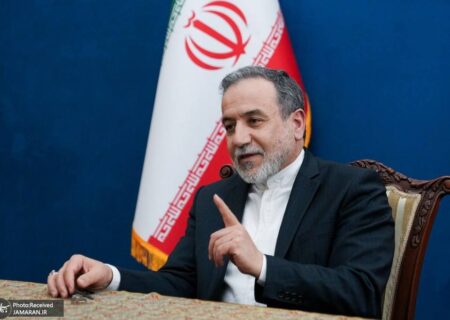 ما برخلاف اسرائیل به کسی پول نمی‌دهیم که در شبکه‌های اجتماعی دروغ بگوید