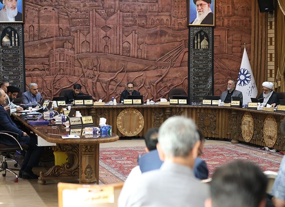 هبه ۸ میلیاردی از جیب تبریز به مشهد!