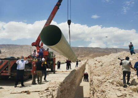 مدیرعامل گروه فولاد مبارکه: انتقال آب دریا تصمیمی ملی و آینده‌نگرانه بود