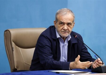 نامه ۱۸۰ اقتصاددان به پزشکیان