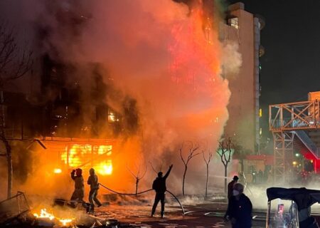 اهل کتاب هرگز نمى توانند به شما زیان برسانند!