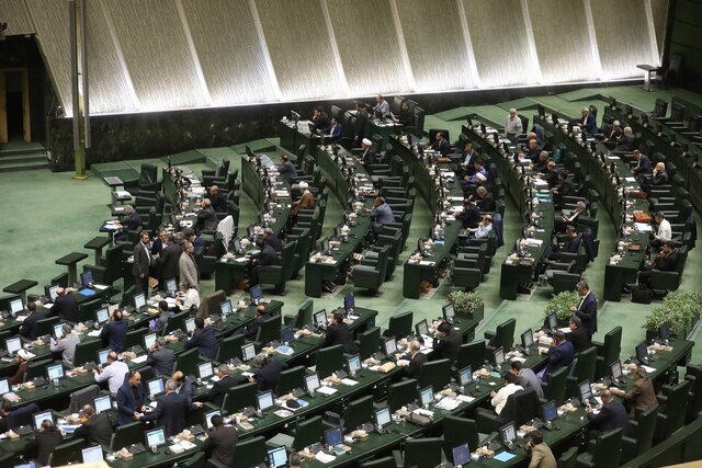 تذکرات کتبی نمایندگان به وزیر اطلاعات