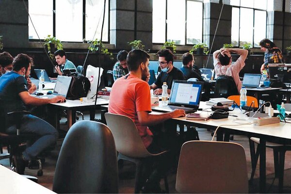 حمایت از دانش‌بنیان‌های آسیب‌دیده از قطعی اینترنت؛تسهیل بازپرداخت وام‌