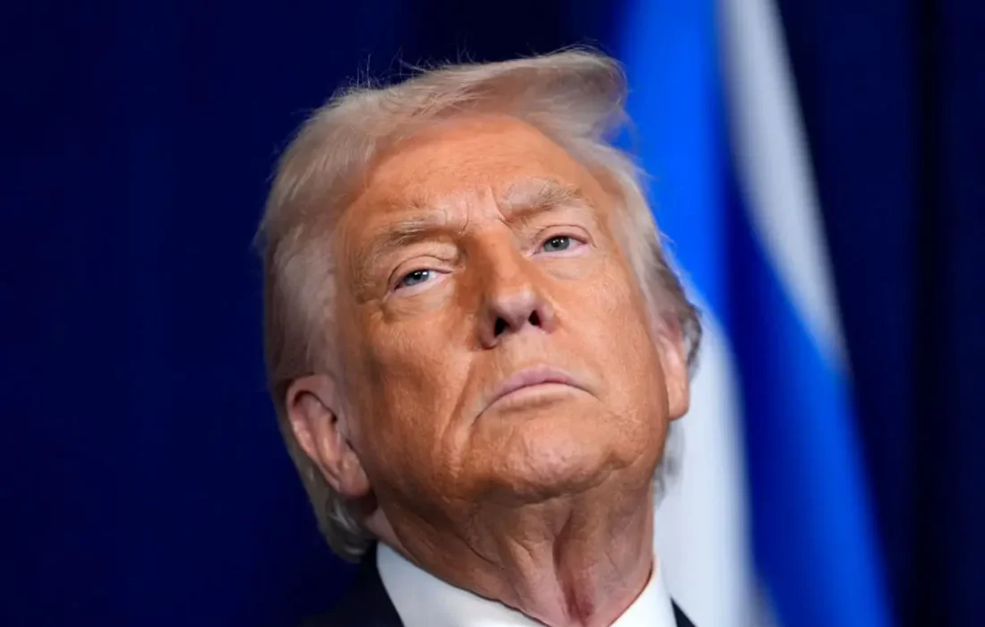 ماجرای فرود اضطراری هواپیمای حامل ترامپ چه بود؟