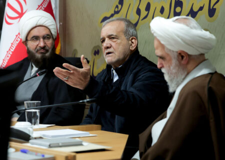 لزوم پاسخگویی نهادهای فرهنگی، امنیتی و اطلاعاتی در حوادث اخیر/ باید خود را مقصر بدانیم