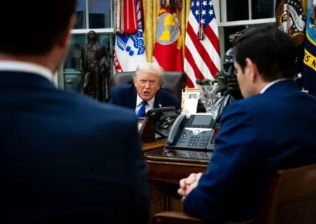 آمریکا در حال عقب نشینی از گزینه نظامی مقابل ایران است