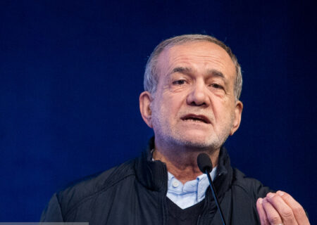 پزشکیان: ما به کتاب خدا عمل نکردیم؛ اگر عمل می‌کردیم نباید با اوضاع کنونی مواجه می‌بودیم!