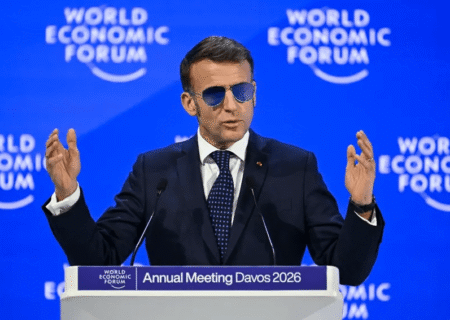 ماجرای عینک آفتابی مکرون در داووس چه بود؟