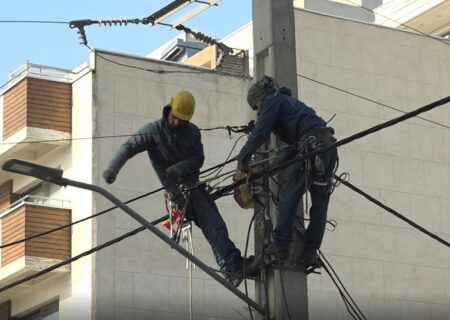 تعویض کابلهای برق فرسوده در سطح شهر تبریز!