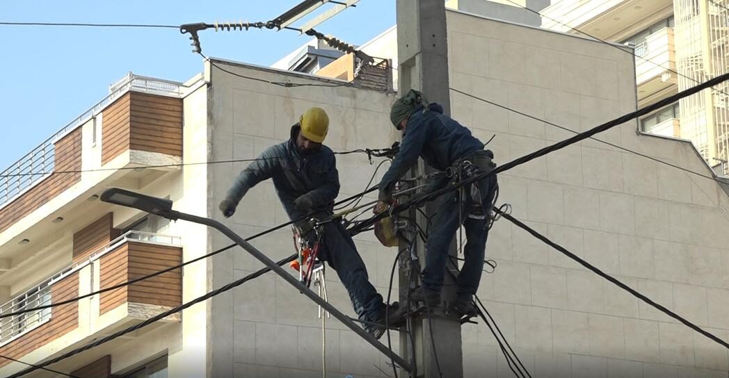 تعویض کابلهای برق فرسوده در سطح شهر تبریز!