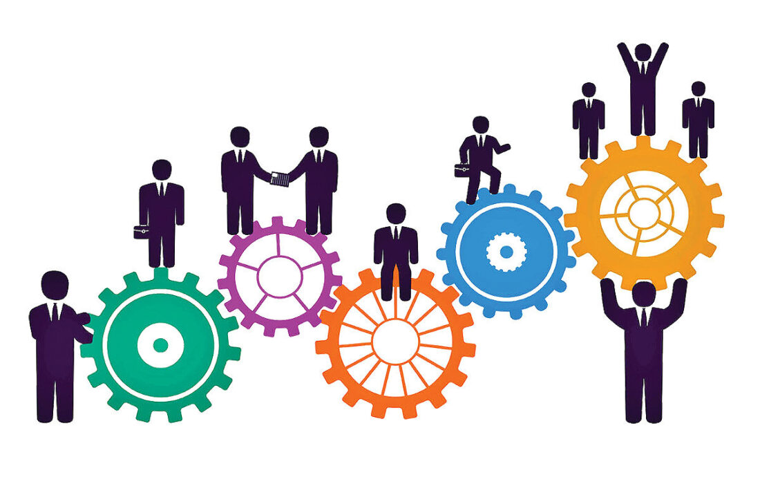 منتظریم که ببینیم!