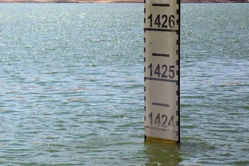 سالی ۳۰۰ میلیارد مترمکعب آب باران اسراف می شود: