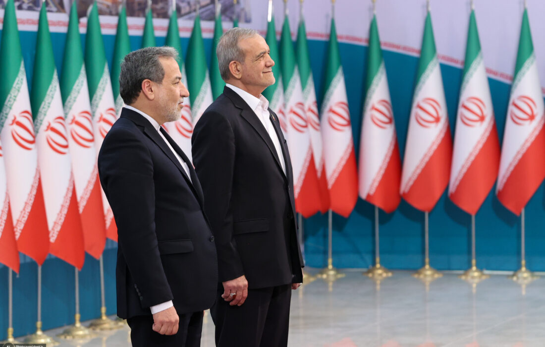 دستور پزشکیان به عراقچی برای مذاکره با آمریکا