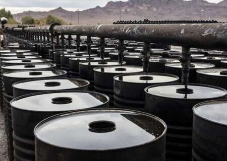 کاهش قیمت نفت پس از تأیید ایران درباره برگزاری مذاکرات با آمریکا در روز جمعه